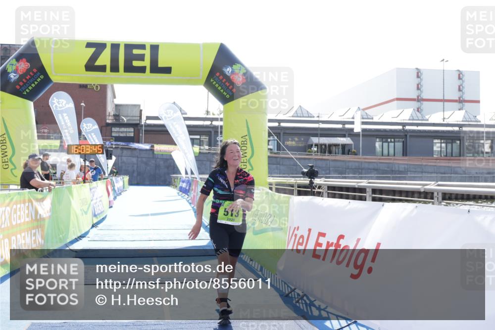 10.08.2025 - GEWOBA Citytriathlon Bremen H.Heesch http://msf.ph/oto/8556011 10.08.2025 16:03:49 Ziel 513 meine-sportfotos.de