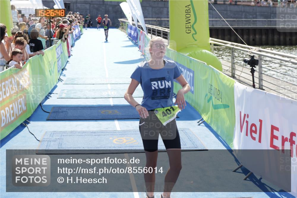 10.08.2025 - GEWOBA Citytriathlon Bremen H.Heesch http://msf.ph/oto/8556014 10.08.2025 15:26:52 Ziel 401, 441 meine-sportfotos.de