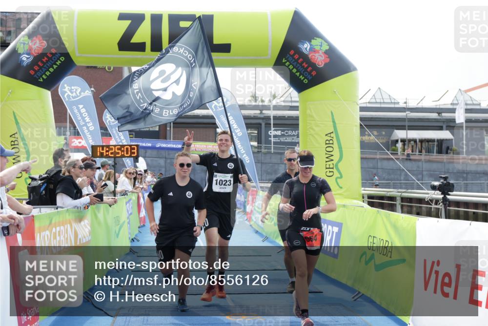 10.08.2025 - GEWOBA Citytriathlon Bremen H.Heesch http://msf.ph/oto/8556126 10.08.2025 14:25:06 Ziel 765, 894, 964, 1023 meine-sportfotos.de