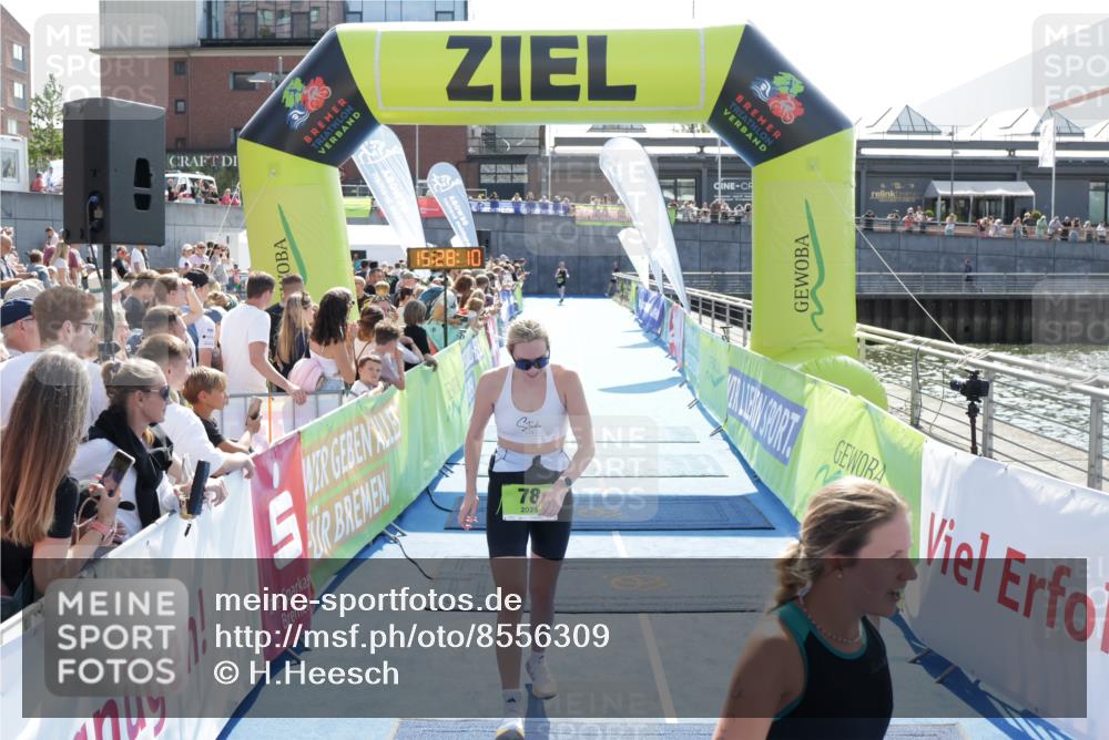 10.08.2025 - GEWOBA Citytriathlon Bremen H.Heesch http://msf.ph/oto/8556309 10.08.2025 15:28:14 Ziel 78 meine-sportfotos.de