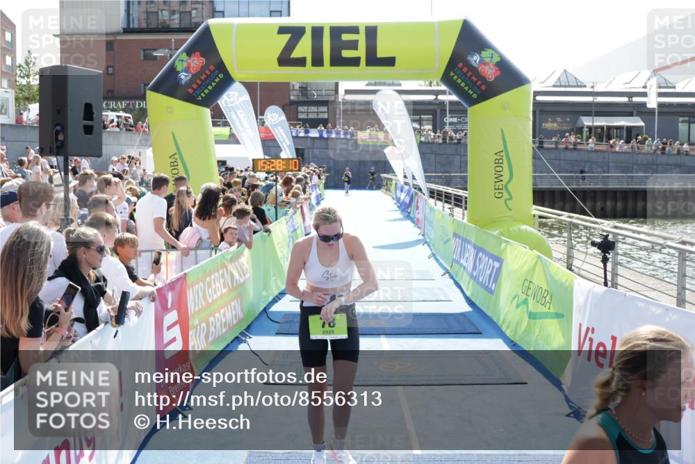 10.08.2025 - GEWOBA Citytriathlon Bremen H.Heesch http://msf.ph/oto/8556313 10.08.2025 15:28:14 Ziel 78 meine-sportfotos.de