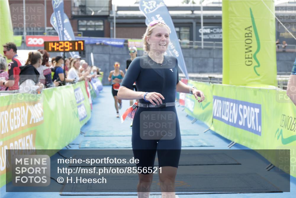 10.08.2025 - GEWOBA Citytriathlon Bremen H.Heesch http://msf.ph/oto/8556521 10.08.2025 14:29:21 Ziel 591, 794, 842, 946, 963 meine-sportfotos.de