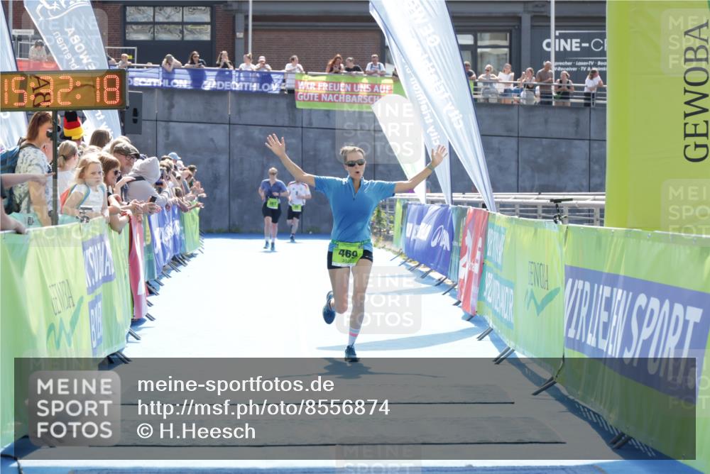 10.08.2025 - GEWOBA Citytriathlon Bremen H.Heesch http://msf.ph/oto/8556874 10.08.2025 15:32:22 Ziel 469 meine-sportfotos.de
