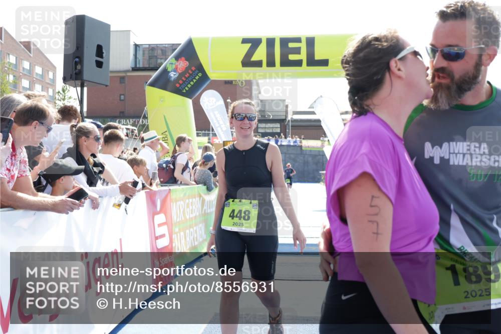 10.08.2025 - GEWOBA Citytriathlon Bremen H.Heesch http://msf.ph/oto/8556931 10.08.2025 15:32:42 Ziel 189, 448, 457, 494 meine-sportfotos.de