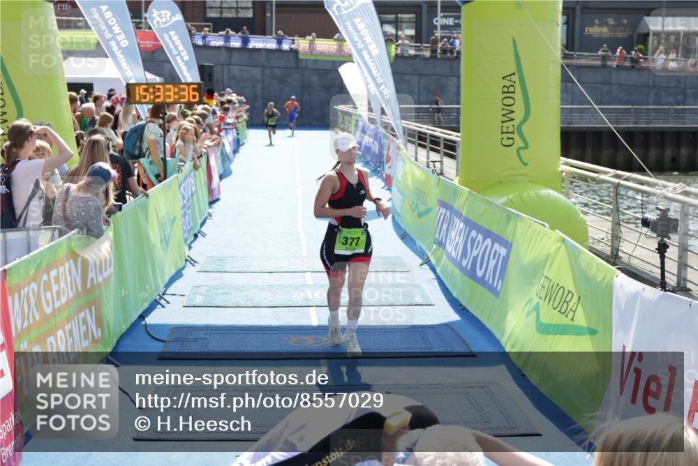 10.08.2025 - GEWOBA Citytriathlon Bremen H.Heesch http://msf.ph/oto/8557029 10.08.2025 15:33:40 Ziel 358, 377, 439 meine-sportfotos.de