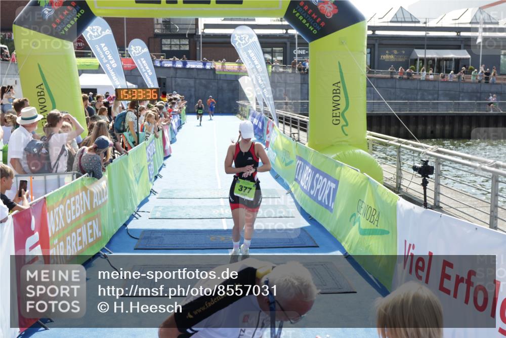 10.08.2025 - GEWOBA Citytriathlon Bremen H.Heesch http://msf.ph/oto/8557031 10.08.2025 15:33:40 Ziel 358, 377, 439 meine-sportfotos.de