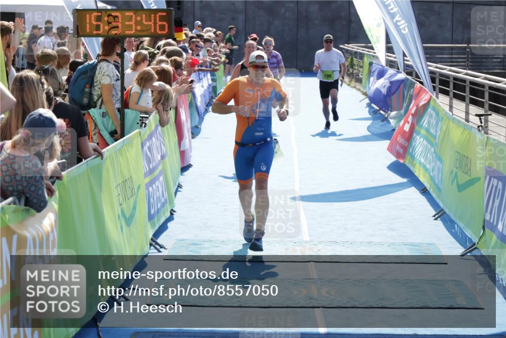 10.08.2025 - GEWOBA Citytriathlon Bremen H.Heesch http://msf.ph/oto/8557050 10.08.2025 15:33:50 Ziel 196, 266, 352, 409, 439 meine-sportfotos.de