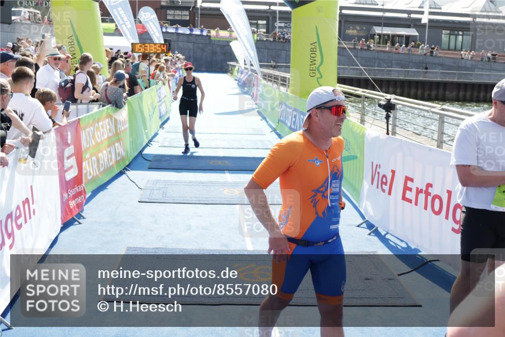 10.08.2025 - GEWOBA Citytriathlon Bremen H.Heesch http://msf.ph/oto/8557080 10.08.2025 15:33:58 Ziel 196, 266, 352, 409, 517 meine-sportfotos.de