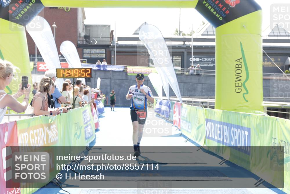 10.08.2025 - GEWOBA Citytriathlon Bremen H.Heesch http://msf.ph/oto/8557114 10.08.2025 14:49:55 Ziel 848 meine-sportfotos.de
