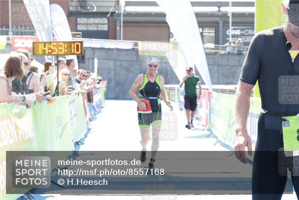10.08.2025 - GEWOBA Citytriathlon Bremen H.Heesch http://msf.ph/oto/8557168 10.08.2025 14:53:14 Ziel 89, 980 meine-sportfotos.de