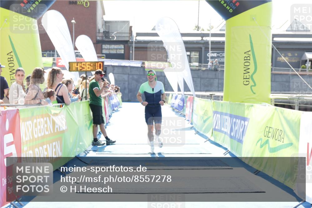 10.08.2025 - GEWOBA Citytriathlon Bremen H.Heesch http://msf.ph/oto/8557278 10.08.2025 14:56:13 Ziel 746 meine-sportfotos.de