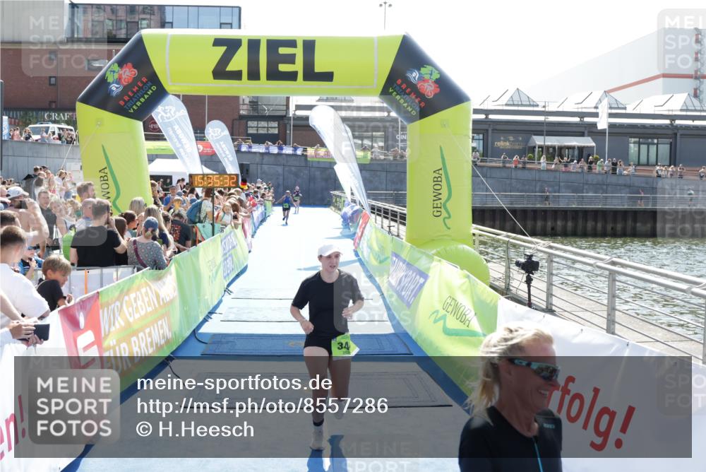 10.08.2025 - GEWOBA Citytriathlon Bremen H.Heesch http://msf.ph/oto/8557286 10.08.2025 15:35:36 Ziel 344, 485 meine-sportfotos.de