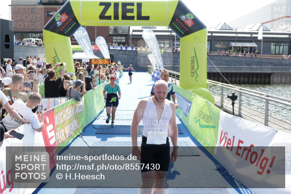 10.08.2025 - GEWOBA Citytriathlon Bremen H.Heesch http://msf.ph/oto/8557430 10.08.2025 15:36:40 Ziel 94, 163, 496, 520 meine-sportfotos.de