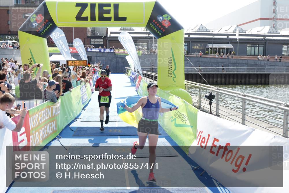 10.08.2025 - GEWOBA Citytriathlon Bremen H.Heesch http://msf.ph/oto/8557471 10.08.2025 15:36:53 Ziel 193, 212, 440 meine-sportfotos.de