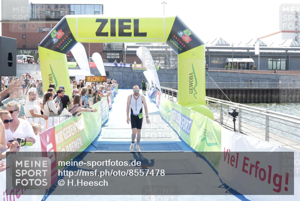 10.08.2025 - GEWOBA Citytriathlon Bremen H.Heesch http://msf.ph/oto/8557478 10.08.2025 15:04:18 Ziel 171 meine-sportfotos.de