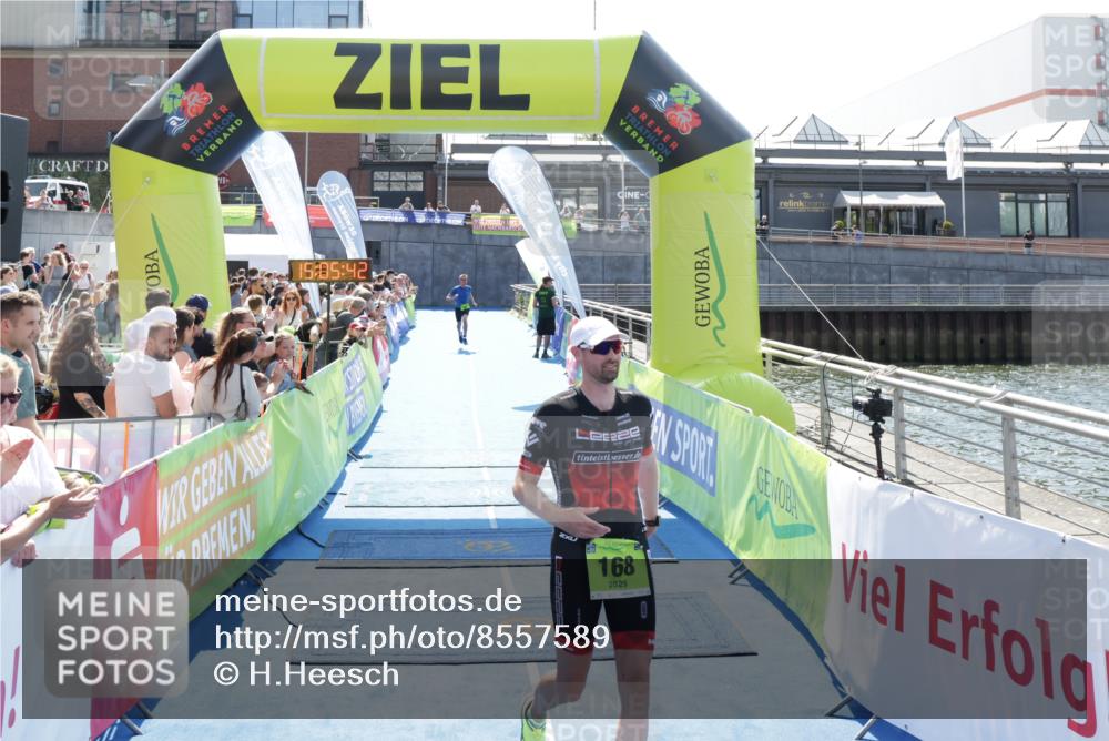 10.08.2025 - GEWOBA Citytriathlon Bremen H.Heesch http://msf.ph/oto/8557589 10.08.2025 15:05:46 Ziel 25, 168 meine-sportfotos.de