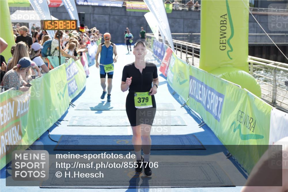 10.08.2025 - GEWOBA Citytriathlon Bremen H.Heesch http://msf.ph/oto/8557706 10.08.2025 15:38:42 Ziel 270, 332, 379, 465 meine-sportfotos.de