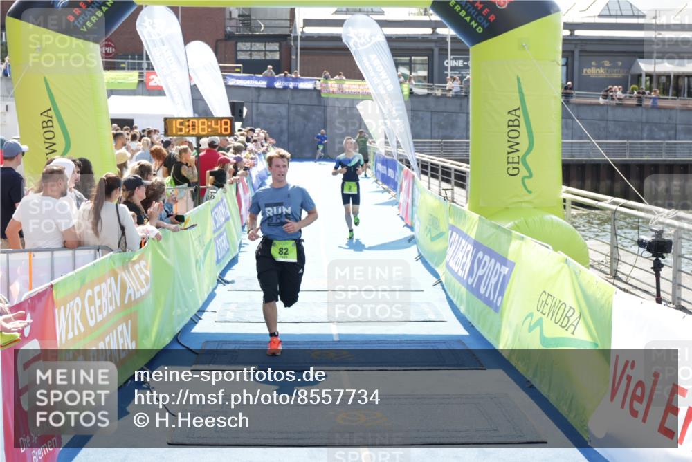 10.08.2025 - GEWOBA Citytriathlon Bremen H.Heesch http://msf.ph/oto/8557734 10.08.2025 15:08:52 Ziel 2, 82 meine-sportfotos.de