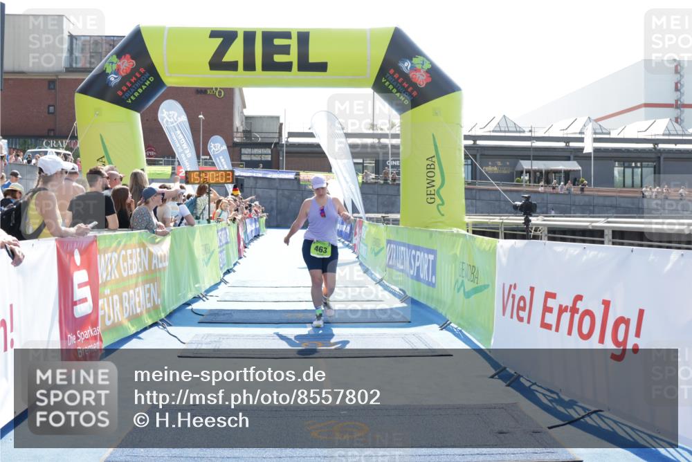 10.08.2025 - GEWOBA Citytriathlon Bremen H.Heesch http://msf.ph/oto/8557802 10.08.2025 15:40:07 Ziel 463 meine-sportfotos.de