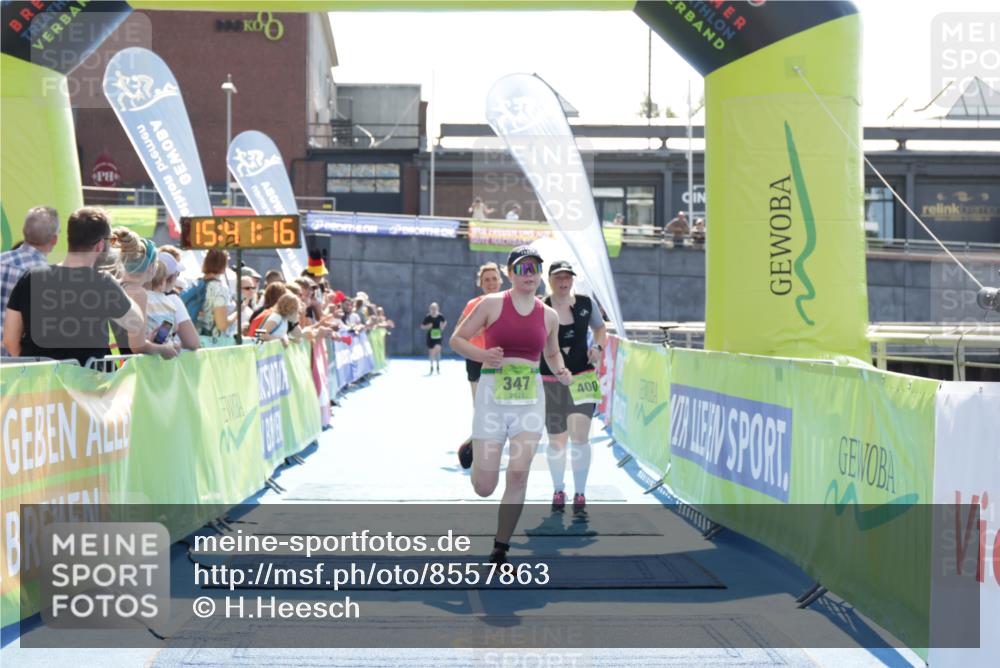 10.08.2025 - GEWOBA Citytriathlon Bremen H.Heesch http://msf.ph/oto/8557863 10.08.2025 15:41:20 Ziel 237, 347, 400, 475 meine-sportfotos.de