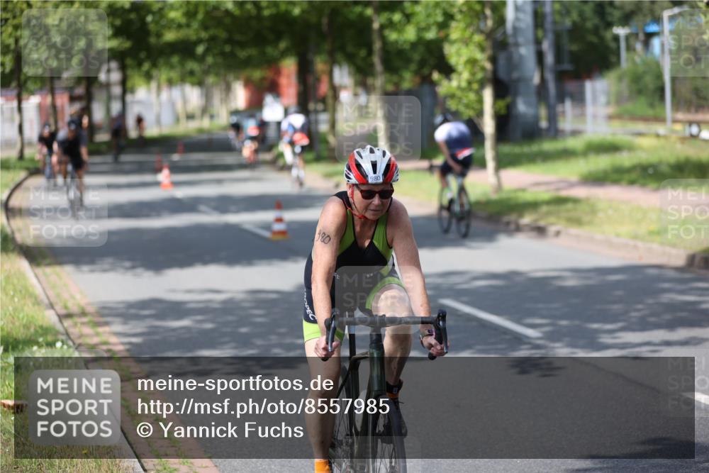 10.08.2025 - GEWOBA Citytriathlon Bremen Yannick Fuchs http://msf.ph/oto/8557985 10.08.2025 12:28:31 Radfahren 612, 622, 625, 629, 685, 732, 812, 816, 828, 941, 980, 981 meine-sportfotos.de