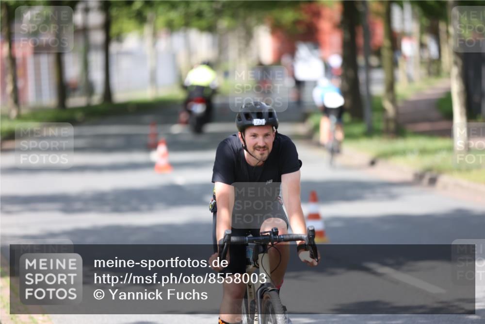 10.08.2025 - GEWOBA Citytriathlon Bremen Yannick Fuchs http://msf.ph/oto/8558003 10.08.2025 12:28:38 Radfahren 612, 622, 625, 629, 732, 812, 816, 828, 941, 980, 981 meine-sportfotos.de