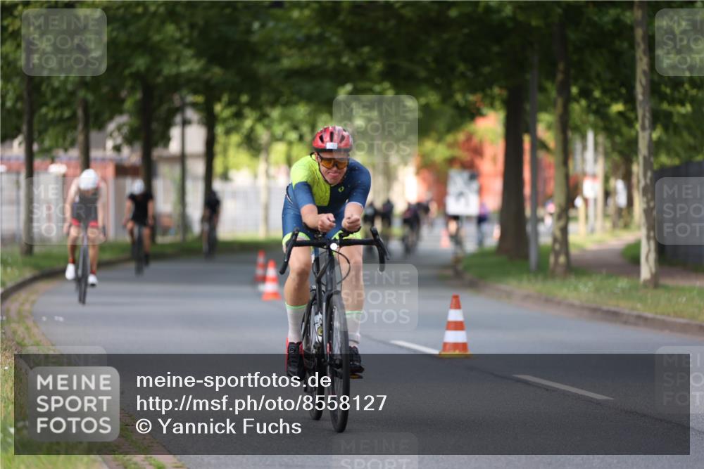 10.08.2025 - GEWOBA Citytriathlon Bremen Yannick Fuchs http://msf.ph/oto/8558127 10.08.2025 12:30:08 Radfahren 640, 675, 717, 722, 760, 769, 875, 884, 935, 943, 960, 1013 meine-sportfotos.de
