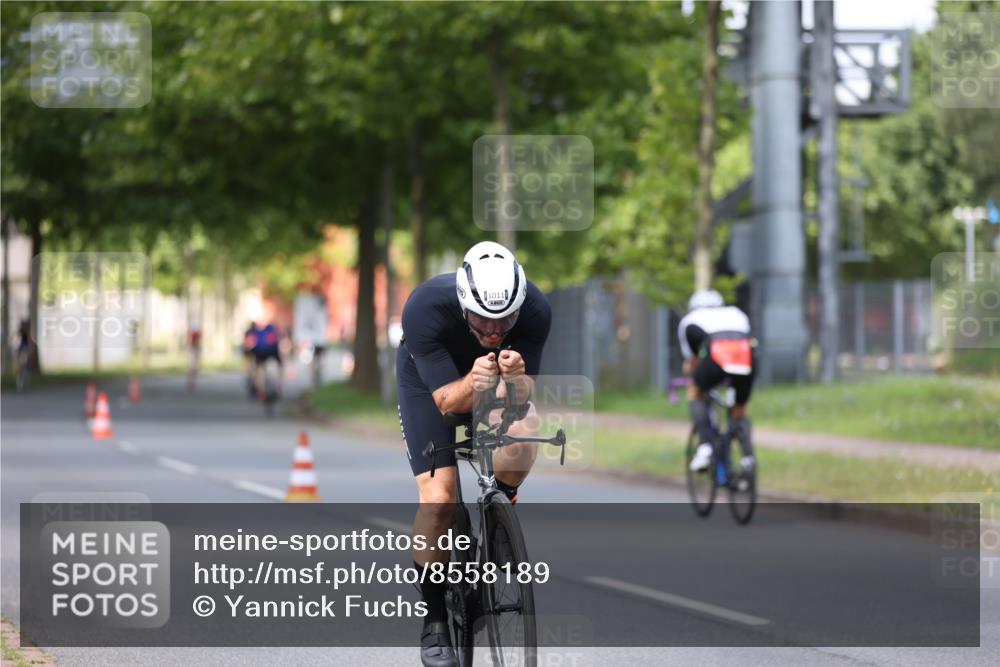 10.08.2025 - GEWOBA Citytriathlon Bremen Yannick Fuchs http://msf.ph/oto/8558189 10.08.2025 12:30:35 Radfahren 733, 745, 767, 823, 924, 932, 937, 1011, 1022, 1026 meine-sportfotos.de
