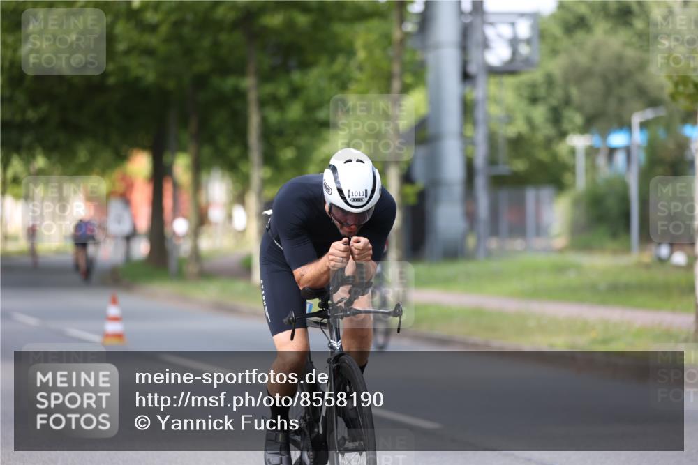 10.08.2025 - GEWOBA Citytriathlon Bremen Yannick Fuchs http://msf.ph/oto/8558190 10.08.2025 12:30:35 Radfahren 733, 745, 767, 823, 924, 932, 937, 1011, 1022, 1026 meine-sportfotos.de