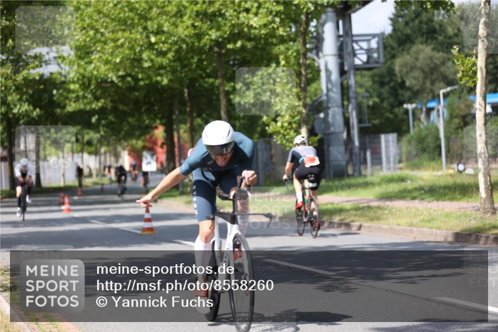 10.08.2025 - GEWOBA Citytriathlon Bremen Yannick Fuchs http://msf.ph/oto/8558260 10.08.2025 12:31:23 Radfahren 564, 575, 616, 621, 630, 649, 753, 788, 793, 801, 863, 894, 905 meine-sportfotos.de