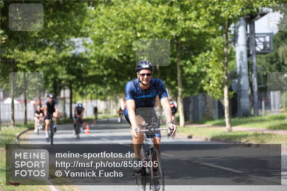 10.08.2025 - GEWOBA Citytriathlon Bremen Yannick Fuchs http://msf.ph/oto/8558305 10.08.2025 12:31:35 Radfahren 564, 616, 649, 654, 655, 666, 788, 793, 863, 894, 905, 950 meine-sportfotos.de