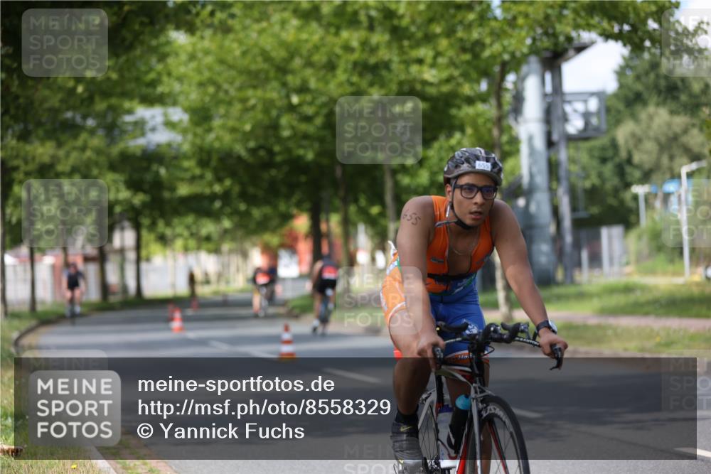 10.08.2025 - GEWOBA Citytriathlon Bremen Yannick Fuchs http://msf.ph/oto/8558329 10.08.2025 12:31:40 Radfahren 552, 564, 616, 649, 654, 655, 666, 667, 788, 793, 863, 950 meine-sportfotos.de