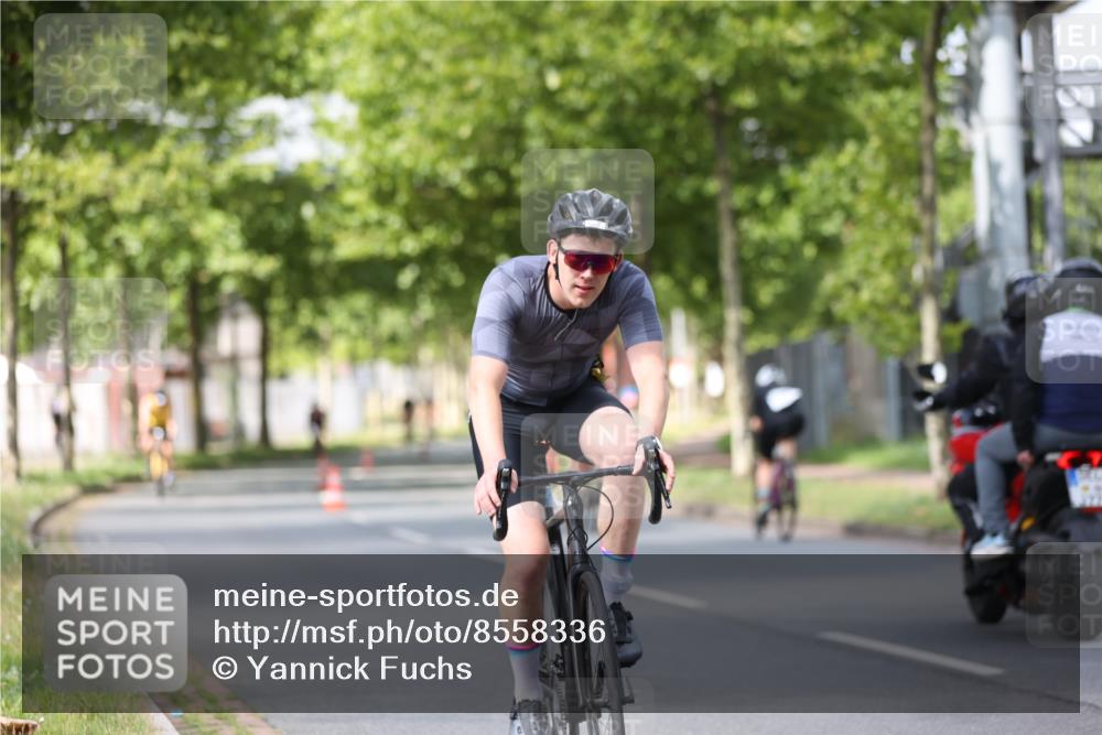 10.08.2025 - GEWOBA Citytriathlon Bremen Yannick Fuchs http://msf.ph/oto/8558336 10.08.2025 12:31:45 Radfahren 552, 564, 615, 627, 649, 654, 655, 666, 667, 788, 793, 863, 873, 950 meine-sportfotos.de