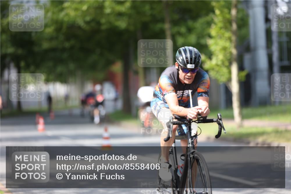10.08.2025 - GEWOBA Citytriathlon Bremen Yannick Fuchs http://msf.ph/oto/8558406 10.08.2025 12:32:05 Radfahren 552, 615, 627, 657, 682, 689, 770, 806, 838, 839, 857, 873, 876, 888, 897 meine-sportfotos.de