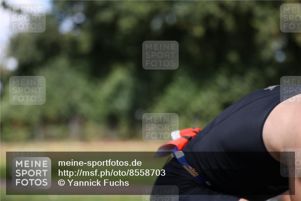 10.08.2025 - GEWOBA Citytriathlon Bremen Yannick Fuchs http://msf.ph/oto/8558703 10.08.2025 12:34:20 Radfahren 553, 686, 822, 834, 891, 912 meine-sportfotos.de