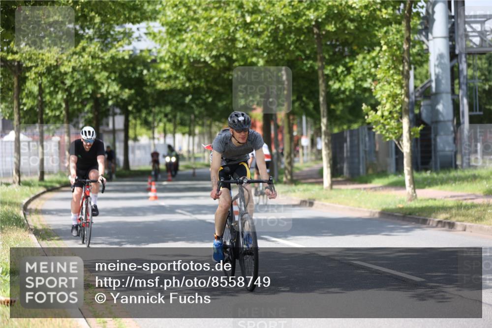 10.08.2025 - GEWOBA Citytriathlon Bremen Yannick Fuchs http://msf.ph/oto/8558749 10.08.2025 12:34:43 Radfahren 556, 584, 591, 632, 736, 826, 841, 914, 1027, 1037 meine-sportfotos.de