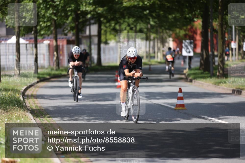 10.08.2025 - GEWOBA Citytriathlon Bremen Yannick Fuchs http://msf.ph/oto/8558838 10.08.2025 12:35:18 Radfahren 558, 579, 707, 902, 973, 977, 1039 meine-sportfotos.de