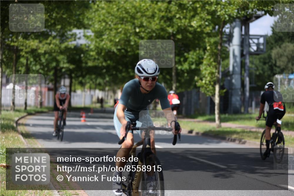 10.08.2025 - GEWOBA Citytriathlon Bremen Yannick Fuchs http://msf.ph/oto/8558915 10.08.2025 12:35:46 Radfahren 719, 763, 783, 833, 843, 877, 919, 933, 966 meine-sportfotos.de