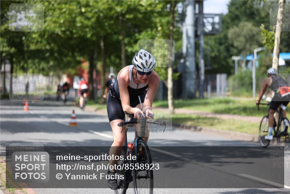 10.08.2025 - GEWOBA Citytriathlon Bremen Yannick Fuchs http://msf.ph/oto/8558923 10.08.2025 12:35:47 Radfahren 719, 763, 783, 833, 843, 877, 919, 933, 966 meine-sportfotos.de