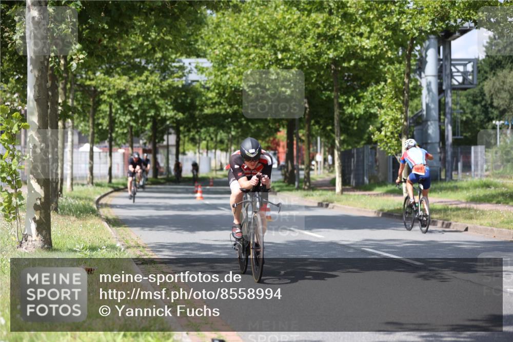 10.08.2025 - GEWOBA Citytriathlon Bremen Yannick Fuchs http://msf.ph/oto/8558994 10.08.2025 12:36:24 Radfahren 565, 582, 599, 639, 759, 766, 789, 790, 794, 872 meine-sportfotos.de