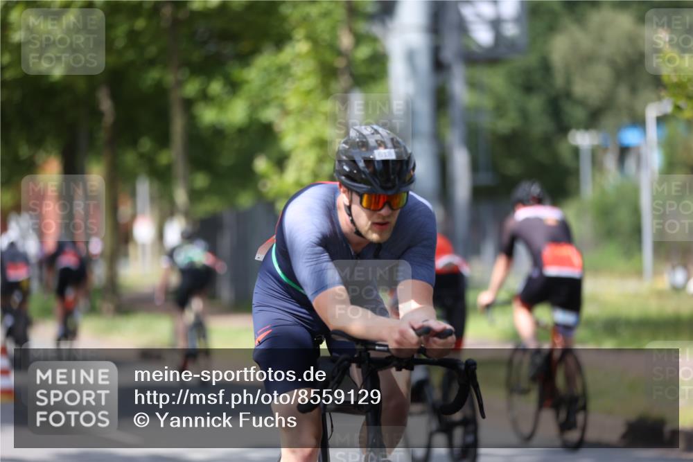 10.08.2025 - GEWOBA Citytriathlon Bremen Yannick Fuchs http://msf.ph/oto/8559129 10.08.2025 12:37:58 Radfahren 618, 671, 761, 764, 782 meine-sportfotos.de