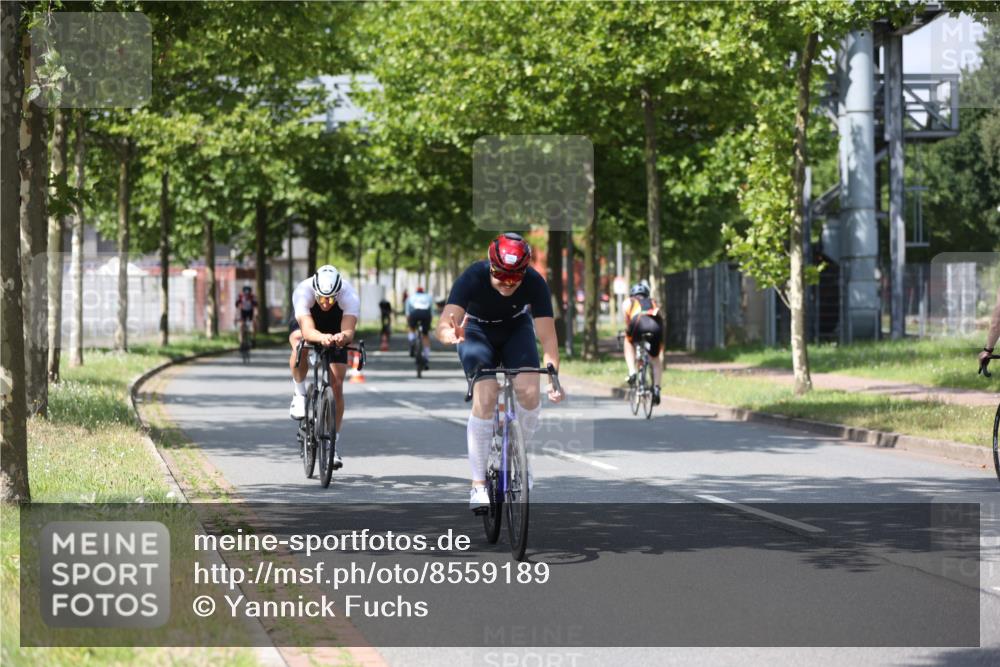10.08.2025 - GEWOBA Citytriathlon Bremen Yannick Fuchs http://msf.ph/oto/8559189 10.08.2025 12:38:35 Radfahren 557, 634, 662, 740, 772, 797 meine-sportfotos.de