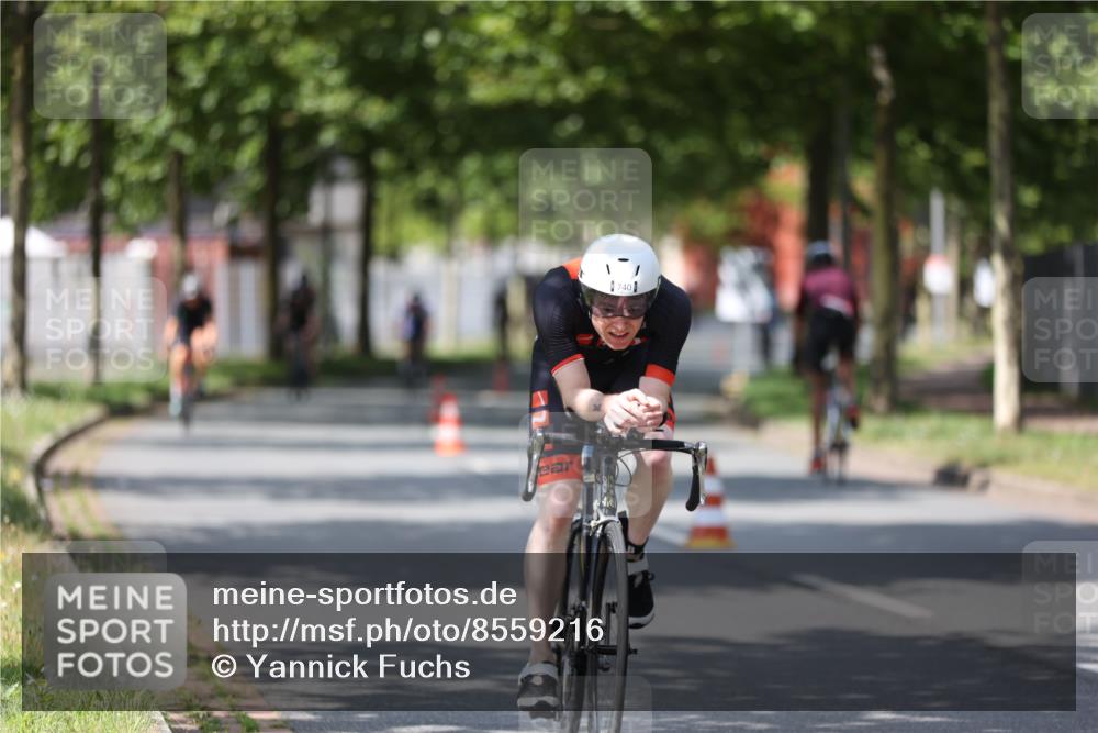 10.08.2025 - GEWOBA Citytriathlon Bremen Yannick Fuchs http://msf.ph/oto/8559216 10.08.2025 12:38:44 Radfahren 555, 634, 662, 720, 740, 762, 772, 797, 892, 940, 1019 meine-sportfotos.de