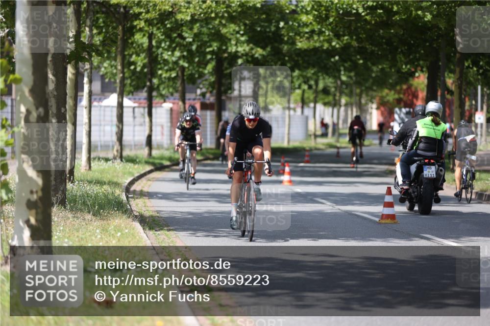 10.08.2025 - GEWOBA Citytriathlon Bremen Yannick Fuchs http://msf.ph/oto/8559223 10.08.2025 12:38:47 Radfahren 555, 634, 662, 720, 740, 762, 772, 797, 892, 940, 1019 meine-sportfotos.de