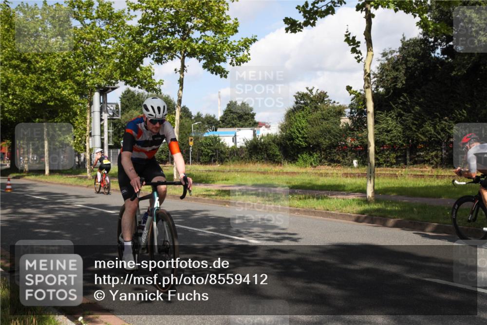 10.08.2025 - GEWOBA Citytriathlon Bremen Yannick Fuchs http://msf.ph/oto/8559412 10.08.2025 10:55:20 Radfahren 19, 163, 211, 219, 397, 418 meine-sportfotos.de