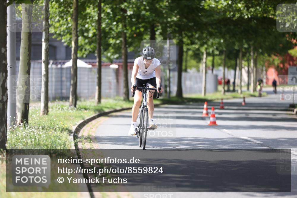 10.08.2025 - GEWOBA Citytriathlon Bremen Yannick Fuchs http://msf.ph/oto/8559824 10.08.2025 14:17:01 Radfahren 20, 32, 41, 58, 78 meine-sportfotos.de