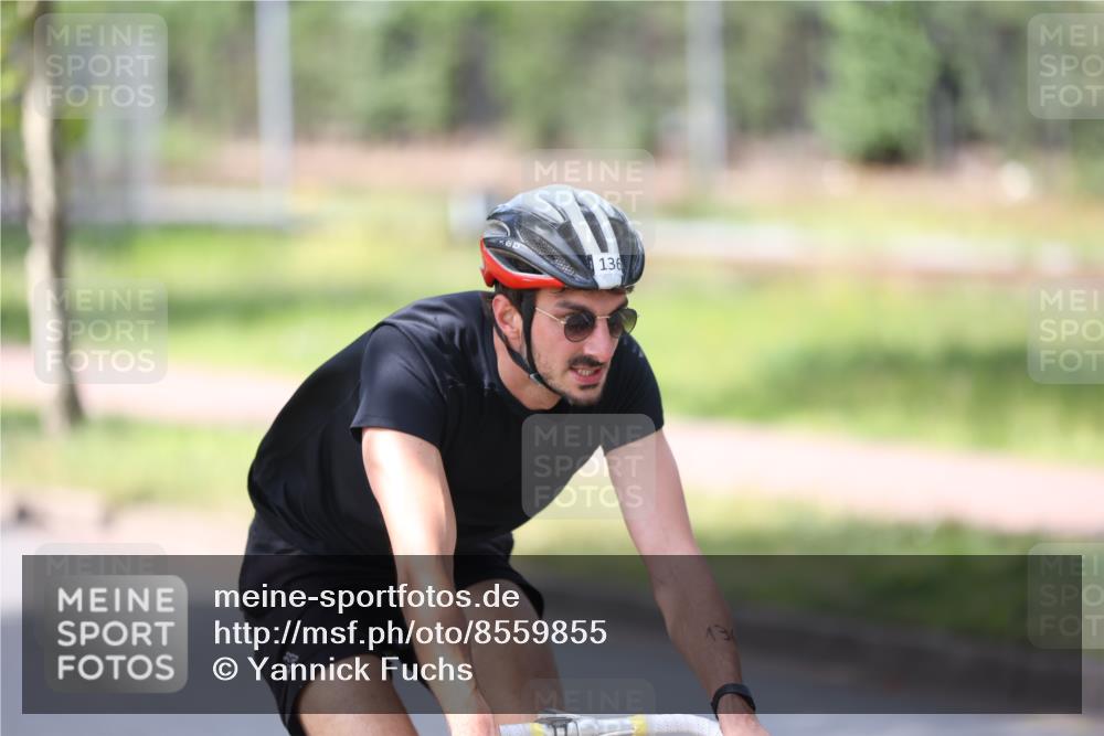 10.08.2025 - GEWOBA Citytriathlon Bremen Yannick Fuchs http://msf.ph/oto/8559855 10.08.2025 14:17:20 Radfahren 58, 136, 164, 304 meine-sportfotos.de
