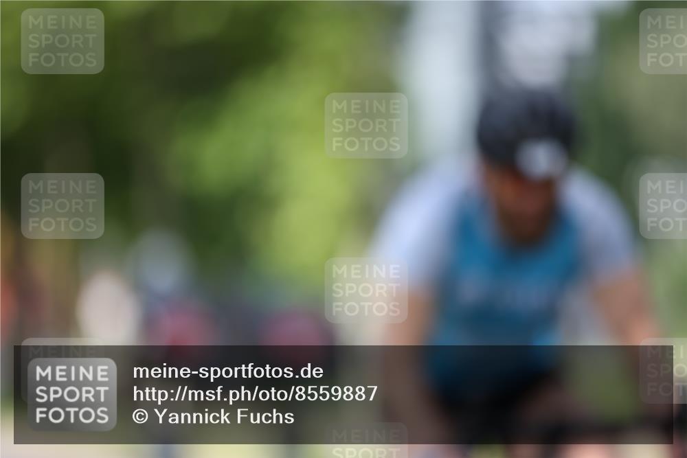 10.08.2025 - GEWOBA Citytriathlon Bremen Yannick Fuchs http://msf.ph/oto/8559887 10.08.2025 12:40:57 Radfahren 606, 650, 660, 665, 785, 802, 803, 921, 1001, 1023 meine-sportfotos.de
