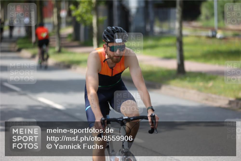 10.08.2025 - GEWOBA Citytriathlon Bremen Yannick Fuchs http://msf.ph/oto/8559906 10.08.2025 14:17:39 Radfahren 4, 127, 304 meine-sportfotos.de