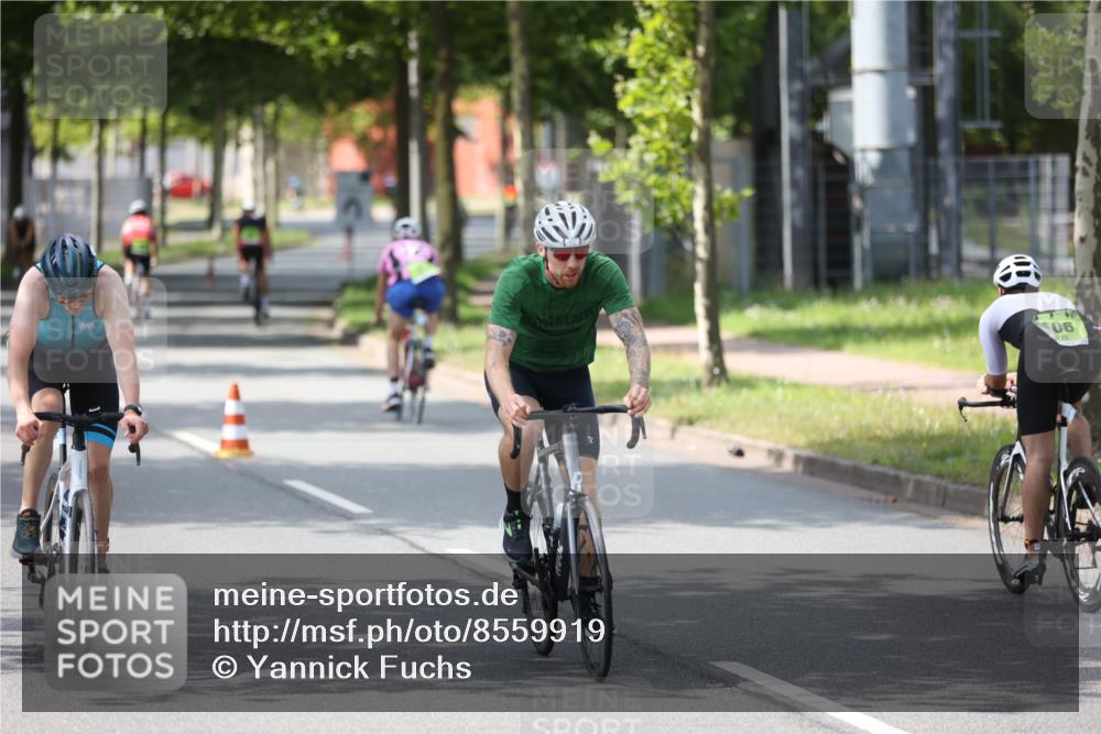 10.08.2025 - GEWOBA Citytriathlon Bremen Yannick Fuchs http://msf.ph/oto/8559919 10.08.2025 14:17:55 Radfahren 51, 91, 214, 240, 263 meine-sportfotos.de